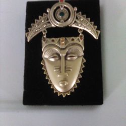 Avon African Mask Pin