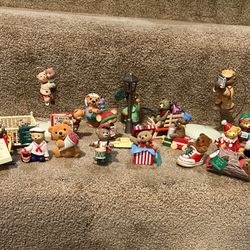 Hallmark Christmas ornament lot of 20 Teddy Bears light up snow cone Drummer