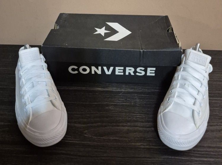 Converse : Wm (Sz 9)
