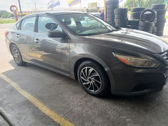 Nissan Altima Sedan se
