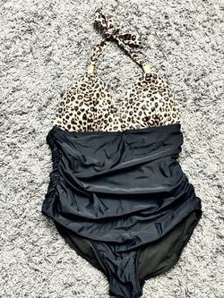 Women’s Bathing Suit Size XL 