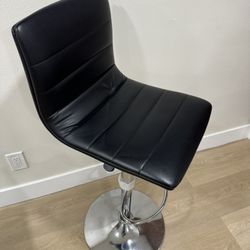 Black Bar Stool 