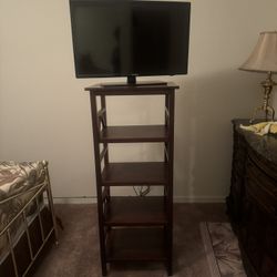 5 Foot Stand With 24 Inch Tv