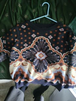 Tahari Pull over Sweater