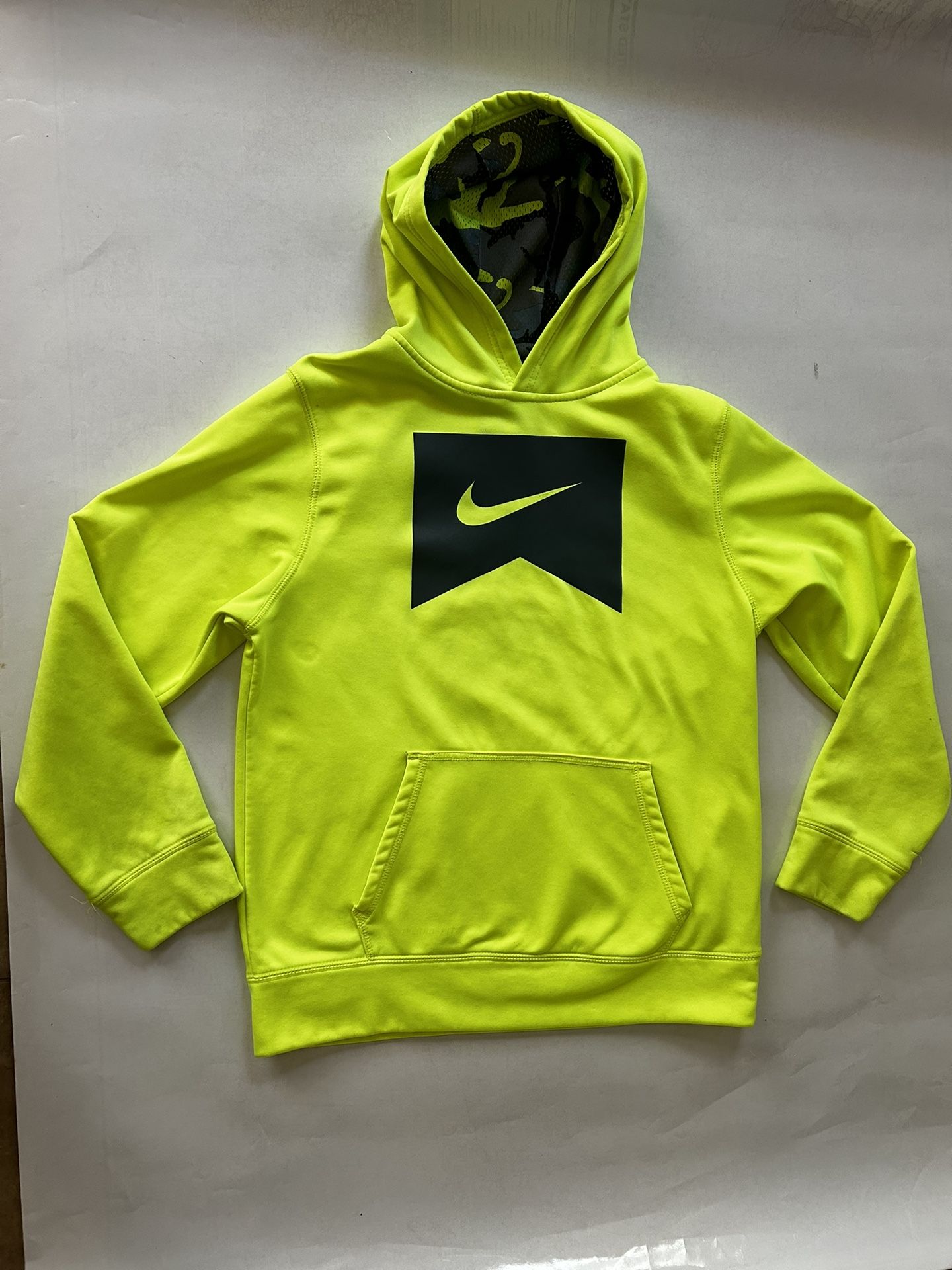Boys NIKE Hoodie XL (14/16)
