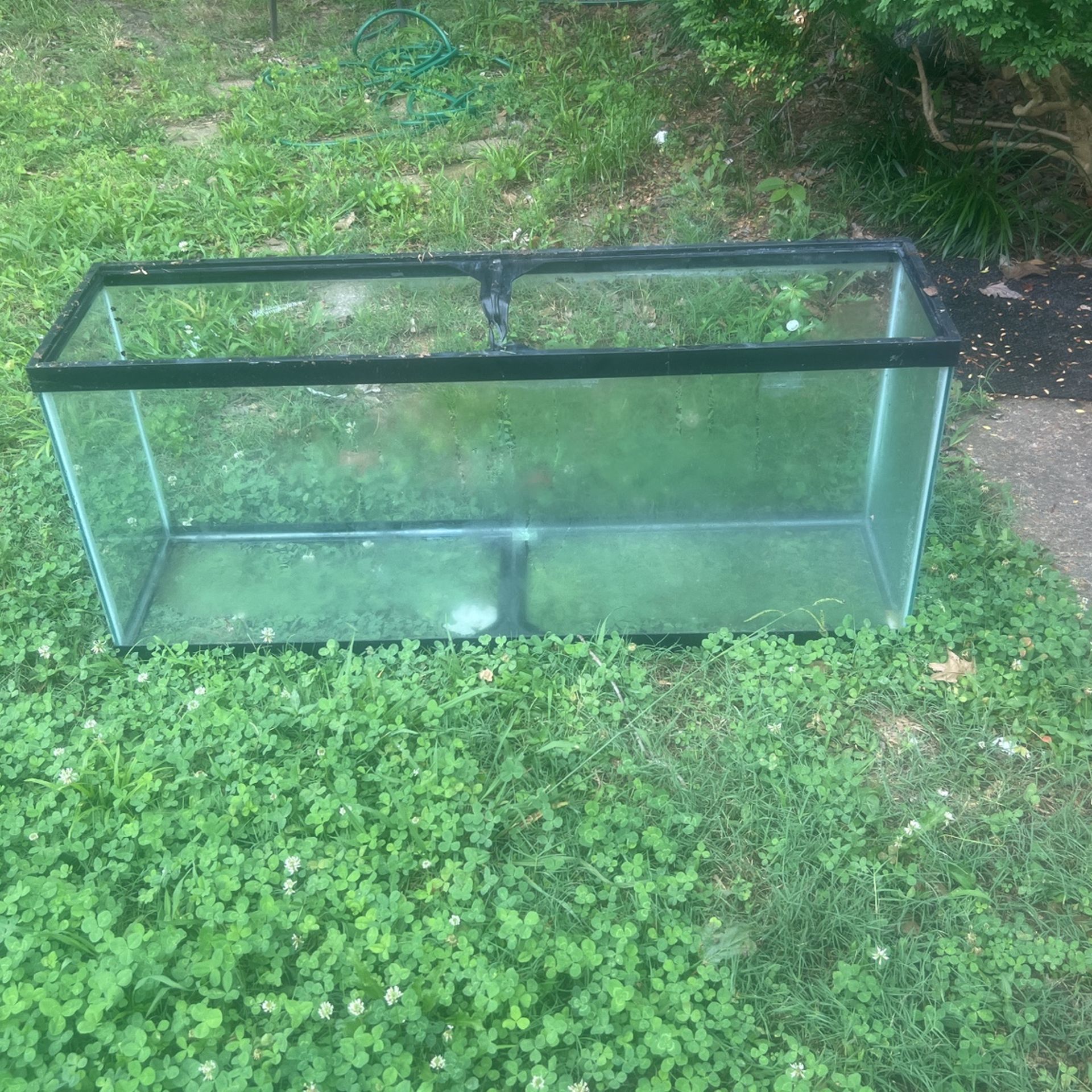 50 Gallon Aquarium Melted Plastic On Top From Heat Lamp