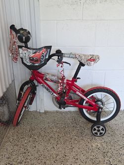 Hot Wheels Kids Bike with Training Wheels