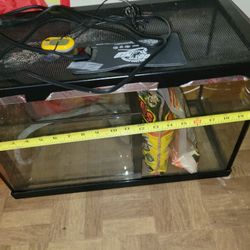 Reptile Tanks And Cricket Tanks (Sold Together Or Separately) 2 Tanks 20 Inches Long 1 Tank 11 Inches Tall