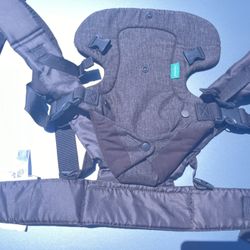 Infantino Baby Carrier 