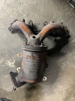 96-00 OEM Honda Civic Exhaust Manifold