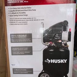 10 Gal. Portable Electric Air Compressor with Extra Value Kit