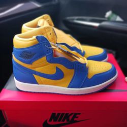 Jordan 1 High Og...(Laney)