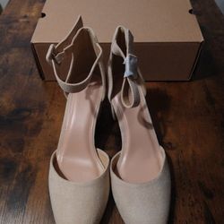 Brand New Laicigo Women's Pointed Toe  Pumps with Ankle Strap Khaki Size 7.5