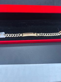 Bracelet