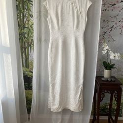 Exquisite White Floral Jacquard Qipao