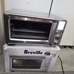 Breville Smart Oven Air Fryer Pro Stainless Steel Countertop Toaster Oven (New – Dent on Back)
NEW Breville Smart Oven Air Fryer Pro in sleek stainles