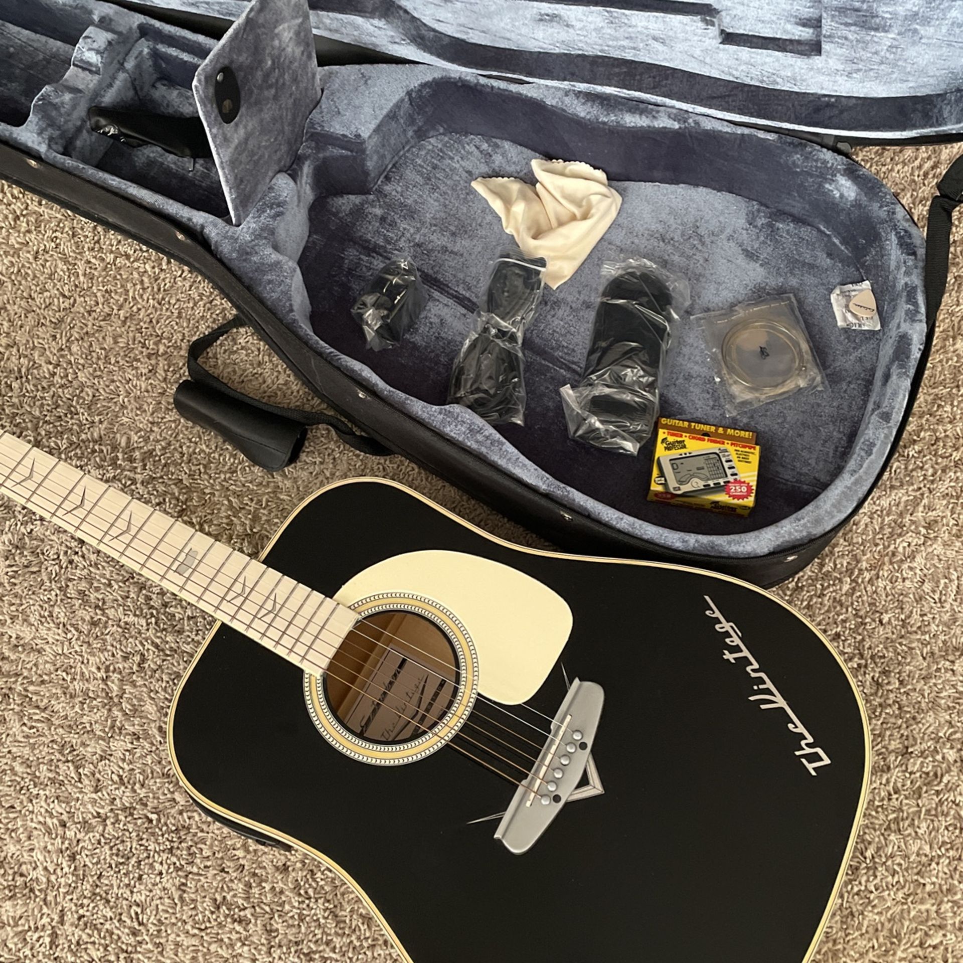 Plug In Acoustic Guitar for Sale in Henderson, NV OfferUp