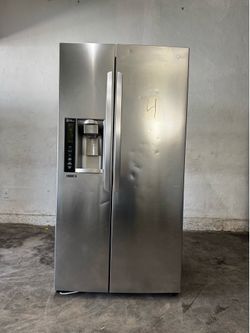 LG side by side stainless steel refrigerator