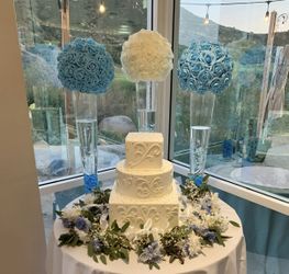 Fake Flower Balls And Tall Vases