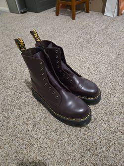 Dr. Martens Jadon Cherry Red M10 L11