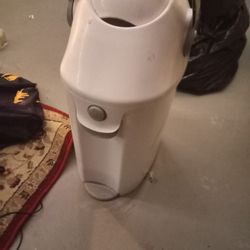 Baby Diaper Trash Can