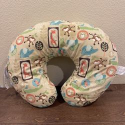 Boppy Pillow, Breastfeeding Pillow