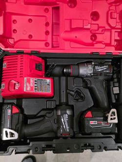 M18 FUEL 18V Lithium-Ion Brushless Cordless Hammer Drill and Impact Driver Combo Kit (2-Tool) with 2 Batteries
