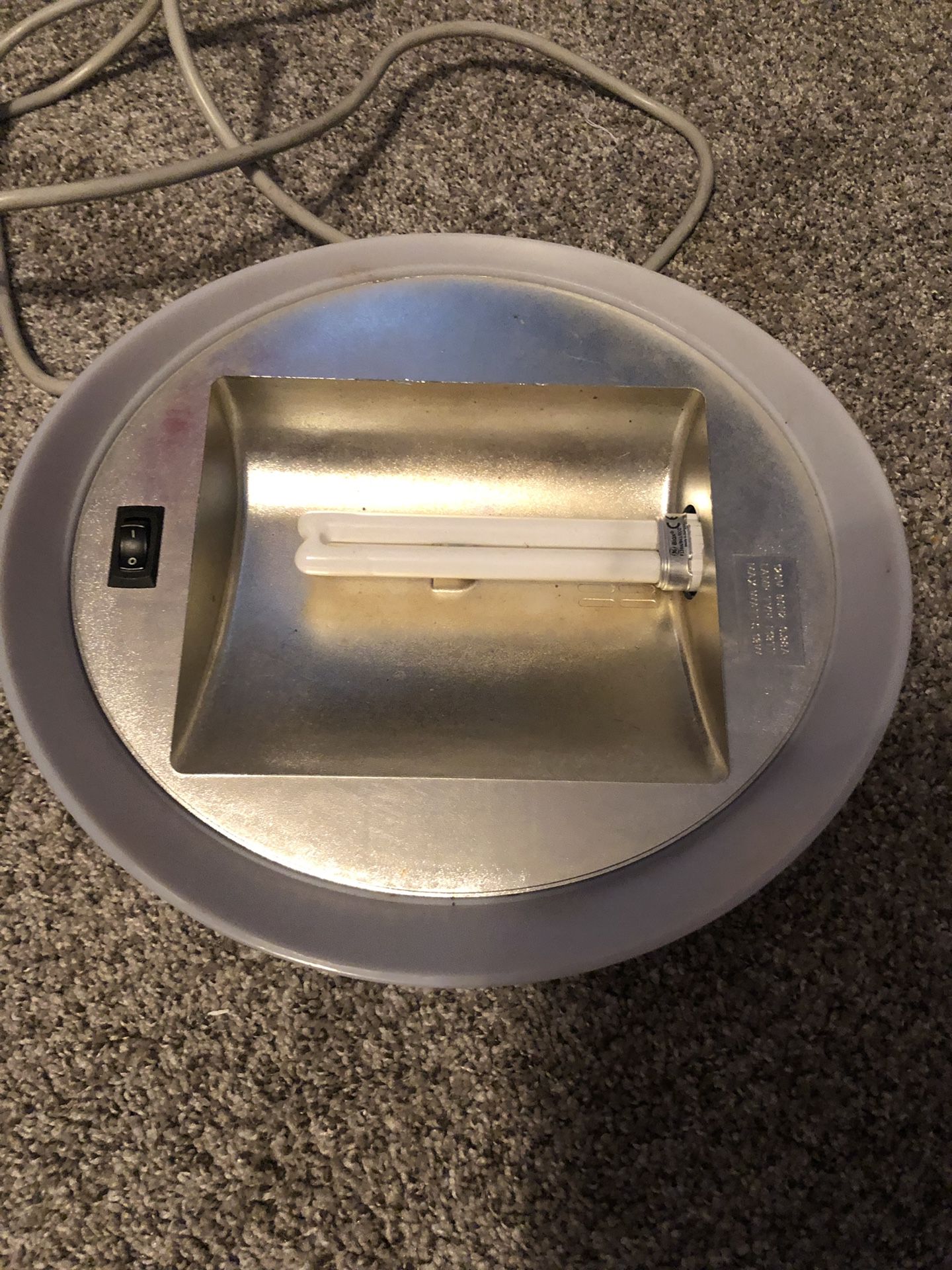 TU200 Portable Magnetic Mount Lamp