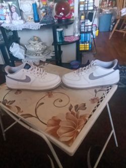 Nike air force ones youth