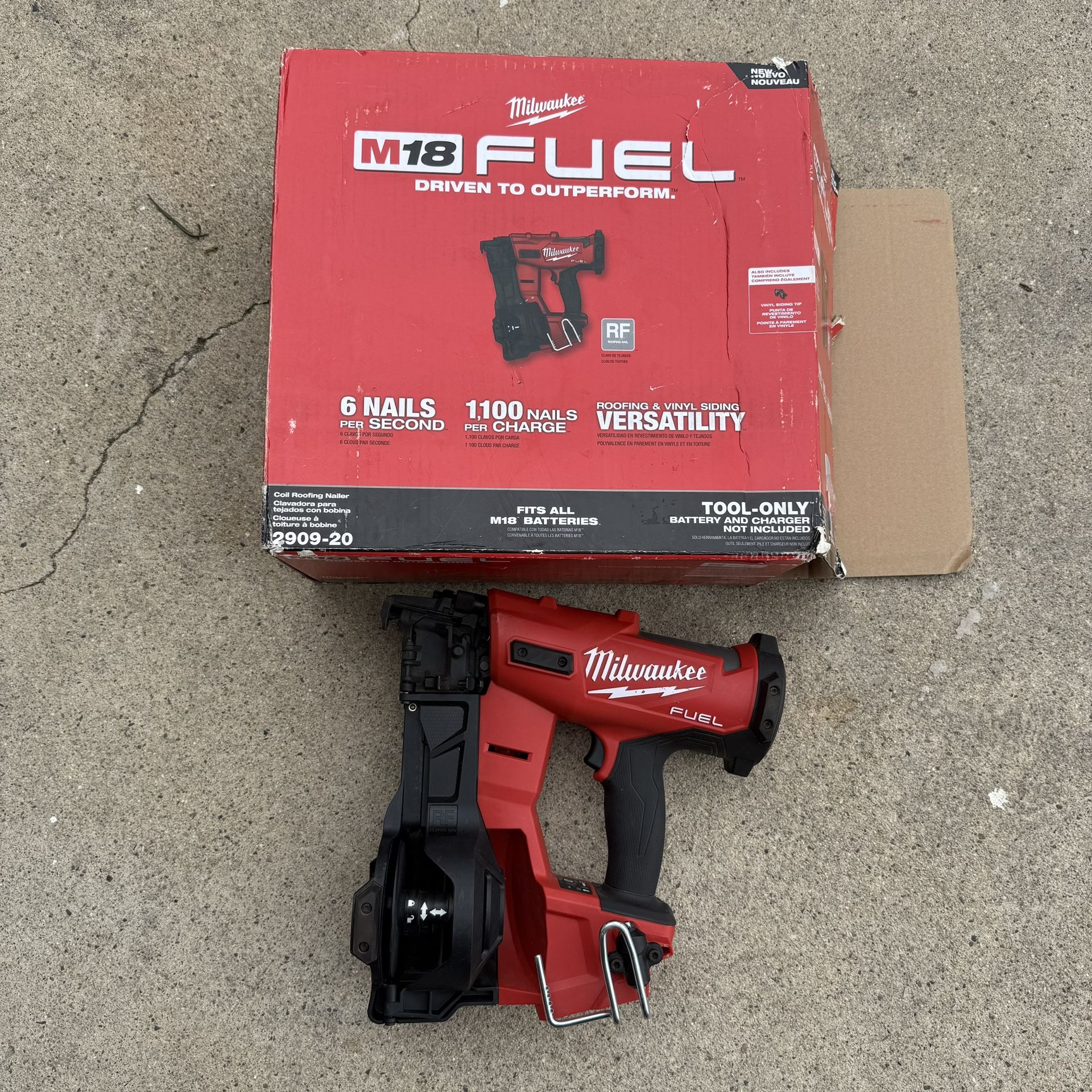 Milwaukee M18 FUEL 18-Volt Lithium-Ion Brushless Cordless Coil Roofing Nailer (Tool Only)