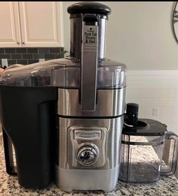 Cuisinart Juicer