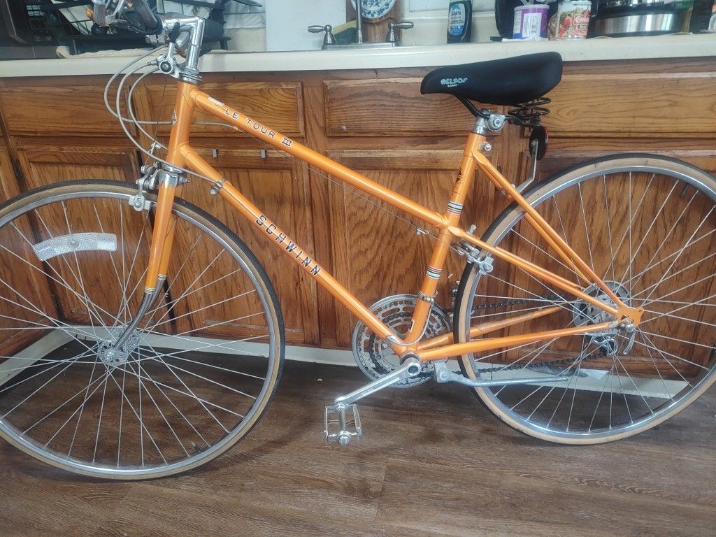 Classic Sunkist Orange Schwinn LeTour 12- Speed Road Bike w/ Upright Bar