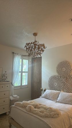 CHANDELIER GOLD BOHO