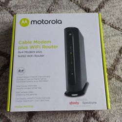 Motorola Router Motorola - N450 N Router with 8 x 4 DOCSIS 3.0 Cable Modem