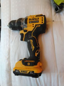 DeWalt 12V Brushless Drill with 2Ah Battery