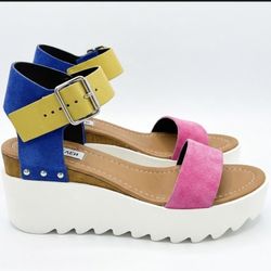 Steve Madden Multi Color Sandals Size 8.5