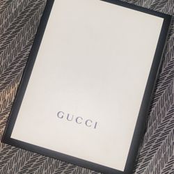 Gucci Purse (PRICE DROP)