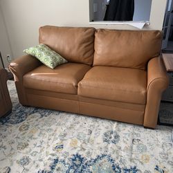 Brown Leather Pullout Couch – Full Size Bed – Excellent Condition