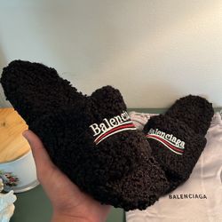 Balenciaga Slides 