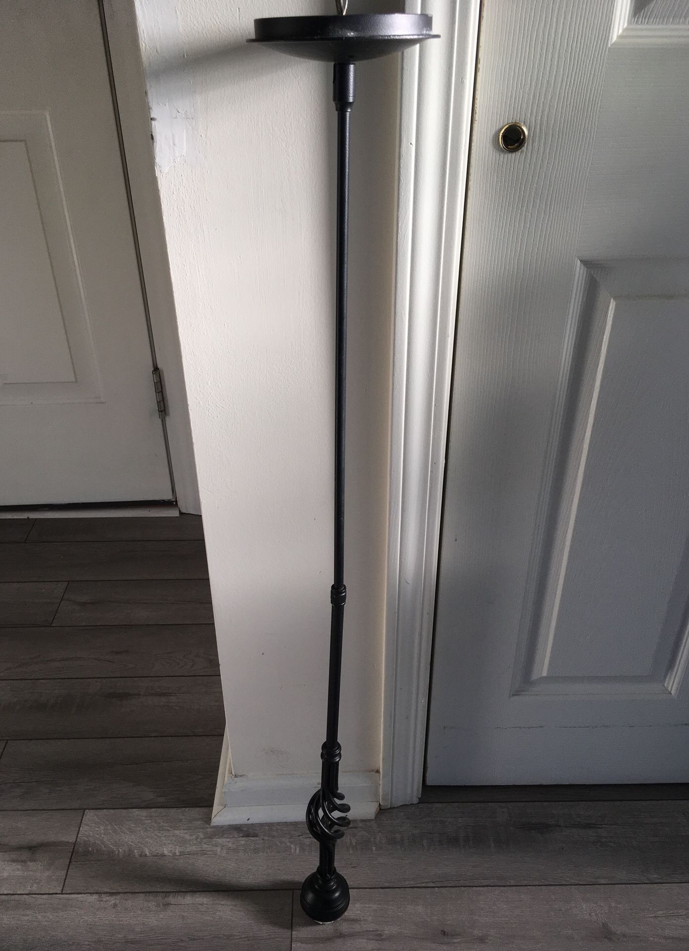 Iron Lamp.