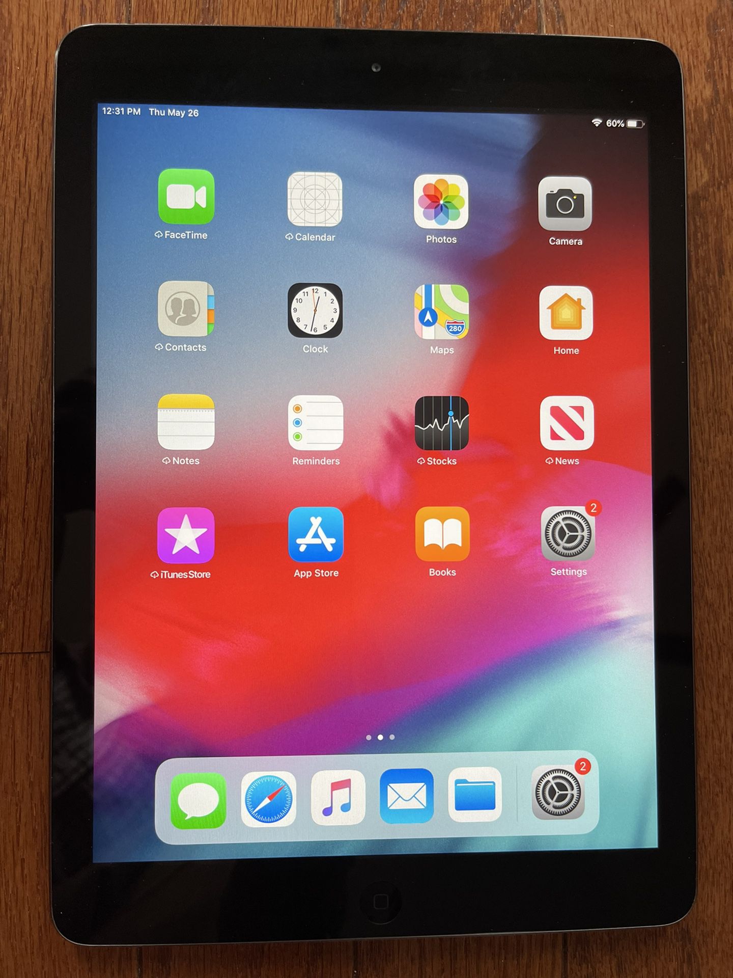 iPad Air Space Gray - Great Condition 