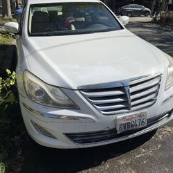 2013 Hyundai Genesis Coupe