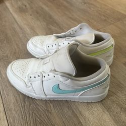 👟 Nike  CW 7003    Men  / size 9.5