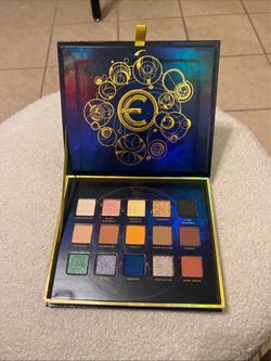 Urban Decay Marvel Eternals 15 Shade Eye Shadow Palette - Special Edition