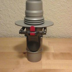 Flow keeper regulator valve. It can be used with a barracuda G3 vacuum cleaner