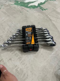 GearWrench 8-Piece SAE Reversible Ratcheting Wrench Set