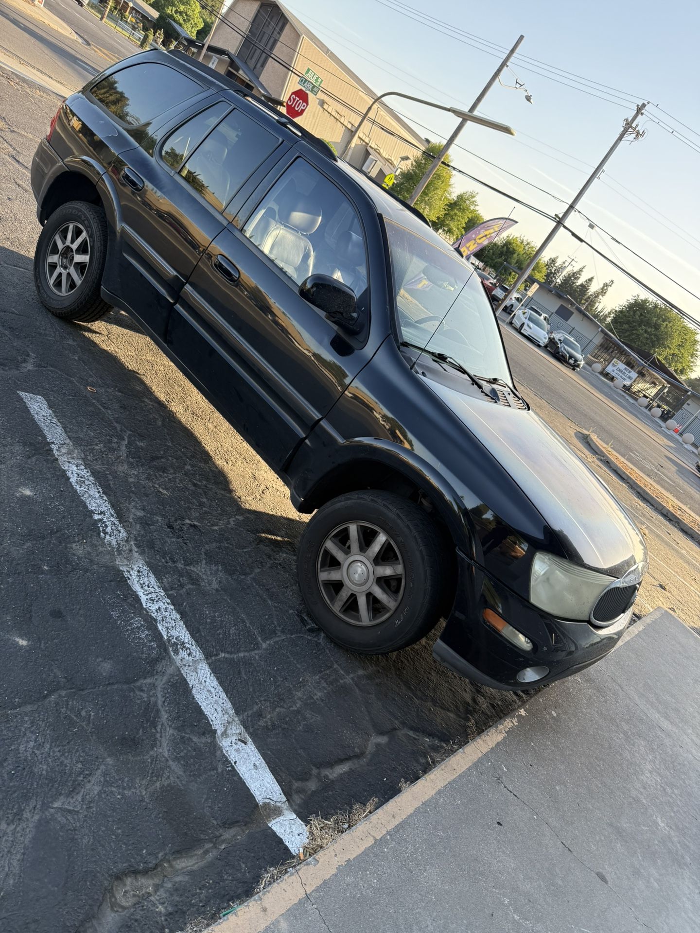 2004 Buick Rainier
