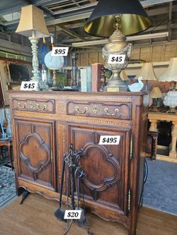 Vintage and Antique Furniture
