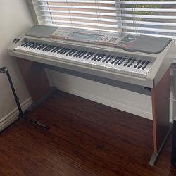 Full Size Piano must go