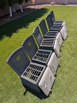 6 Wicker Chairs